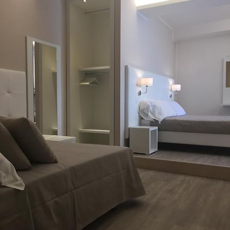 Hotel Ardea Риччоне Экстерьер фото