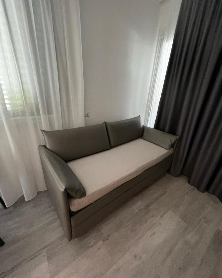 Hotel Ardea Риччоне Экстерьер фото