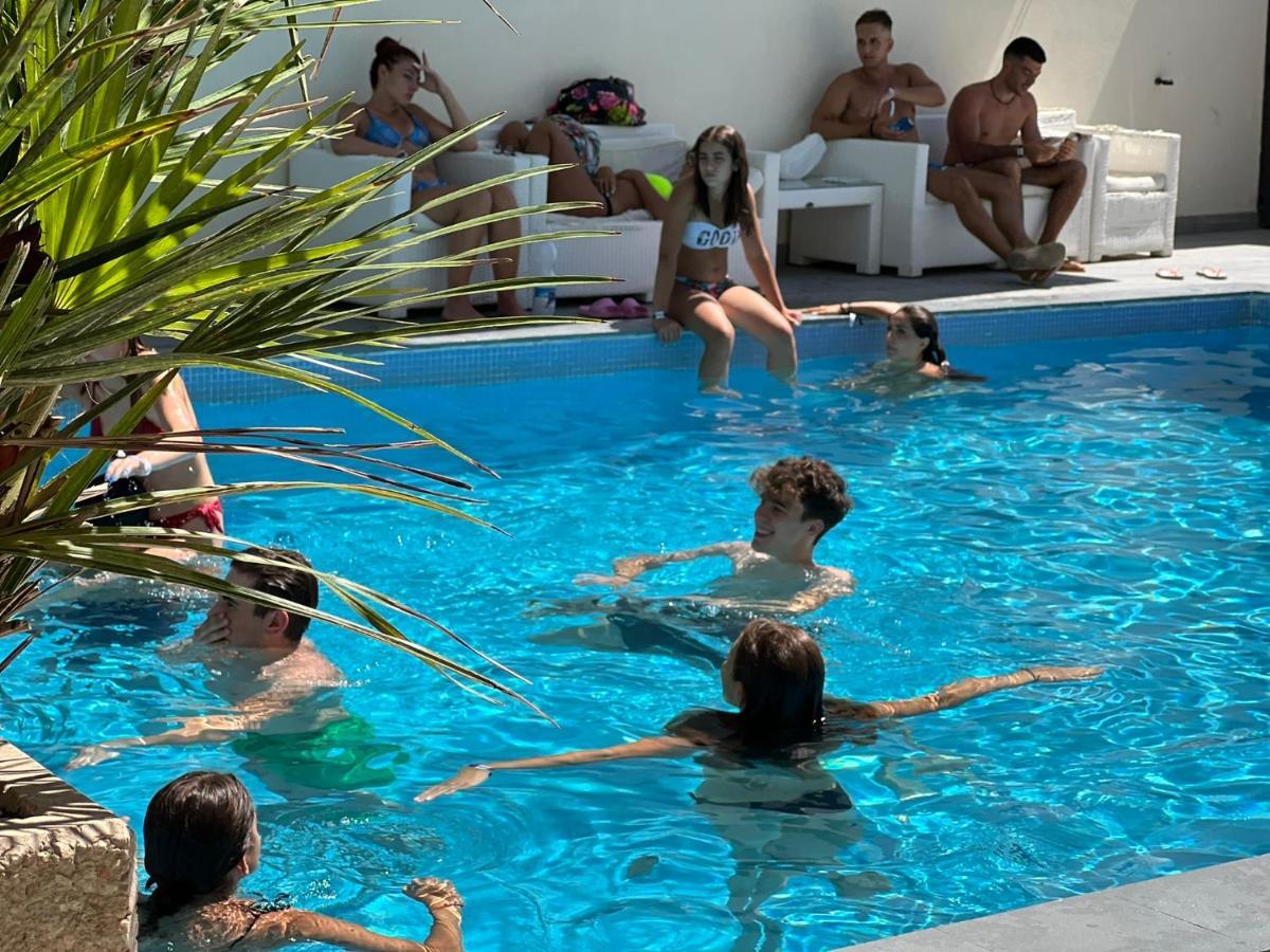 Hotel Ardea Риччоне Экстерьер фото